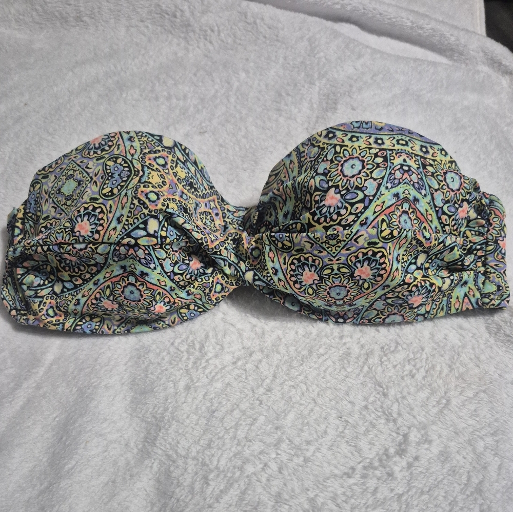 Victoria Secret Bikini Top 36C